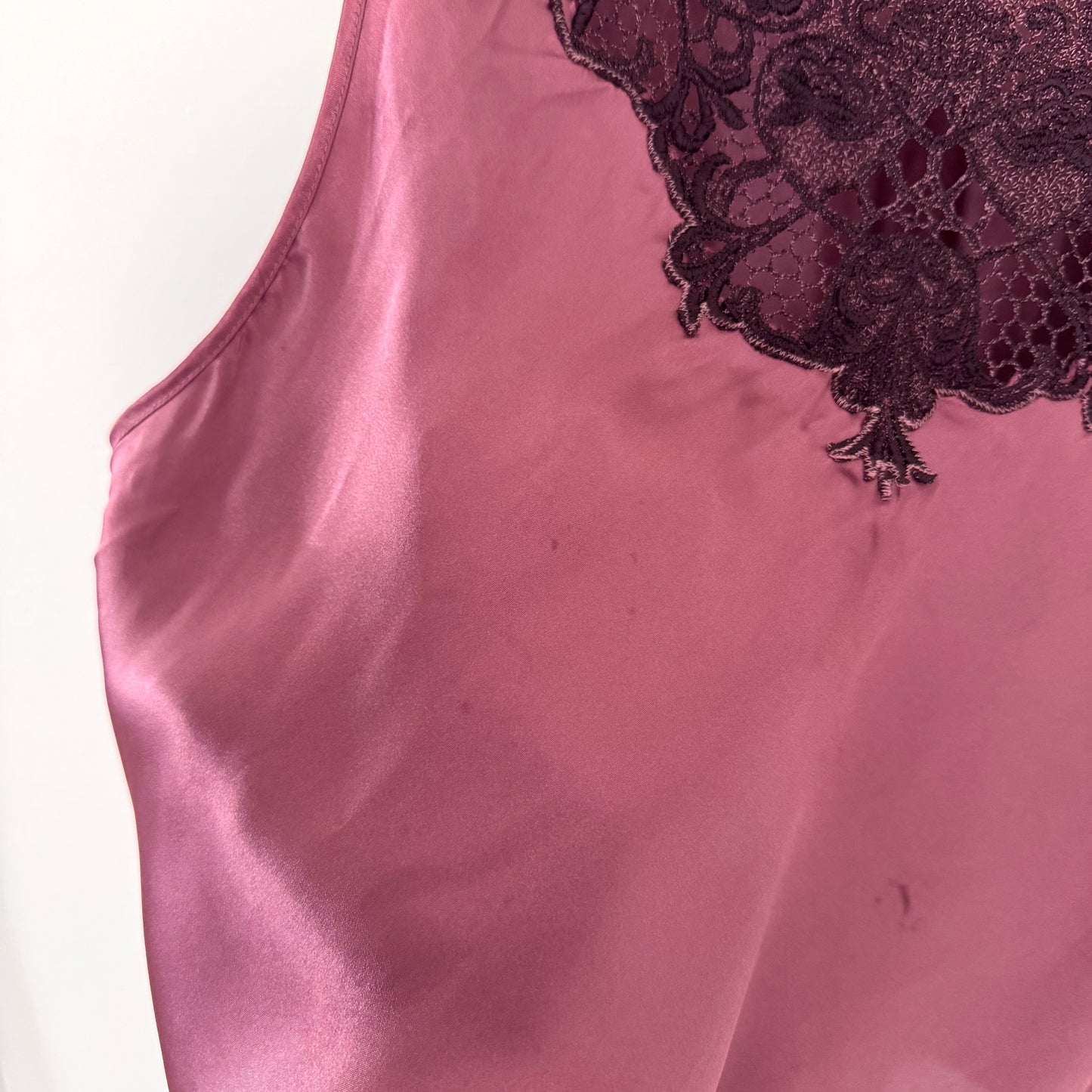 Cinema Etoile Lace Neck-Line Tank Top (3X)