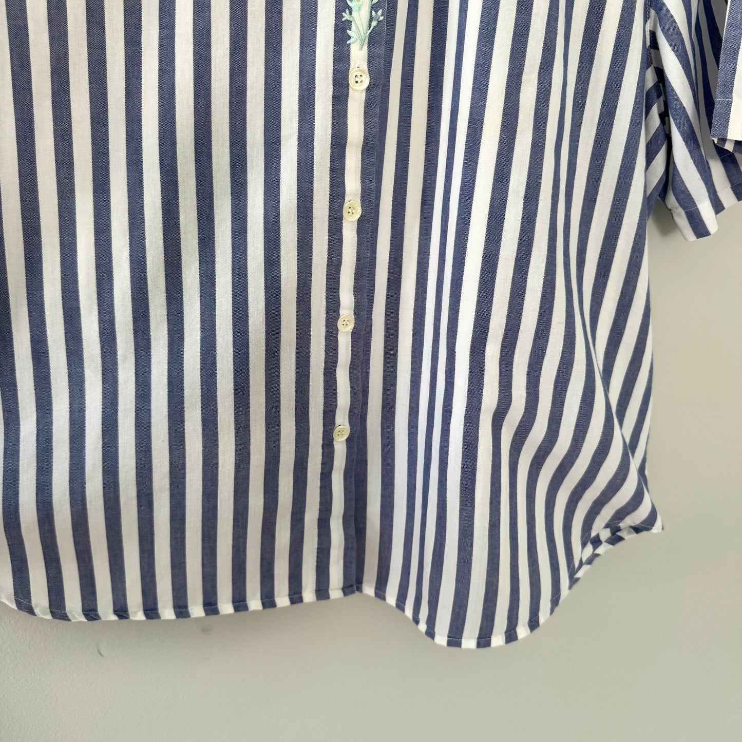 Alfred Dunner Floral Embroidery Button Up Shirt (18)