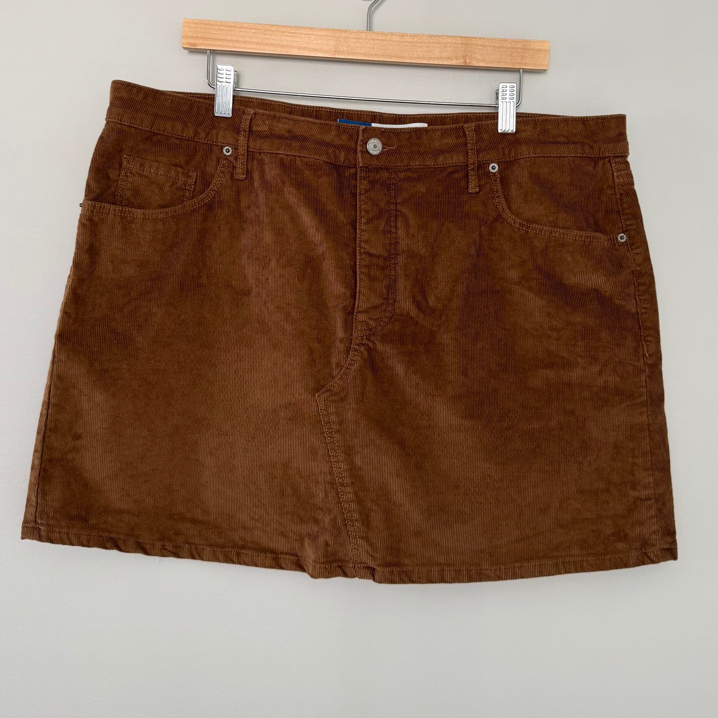 Old Navy High-Rise Brown Corduroy Skirt (16)