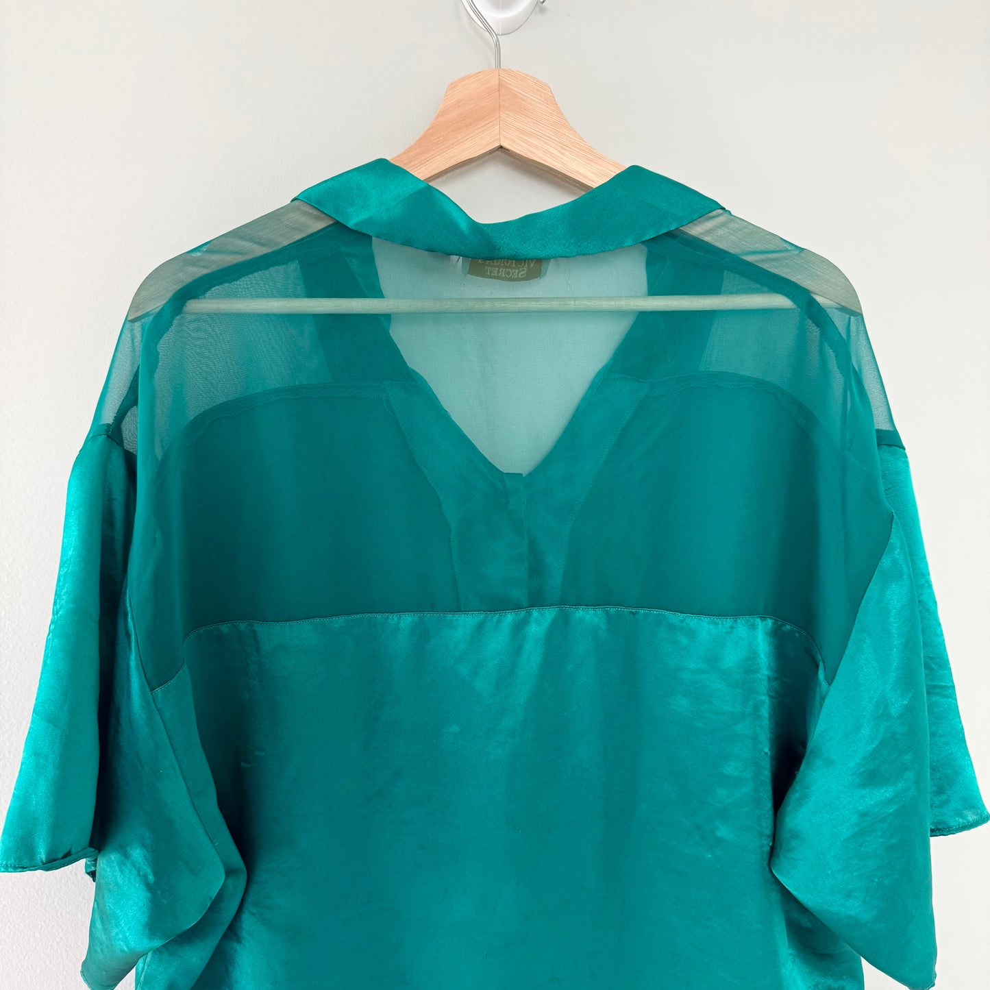 VS Emerald Green Satin Pajama Set (L)
