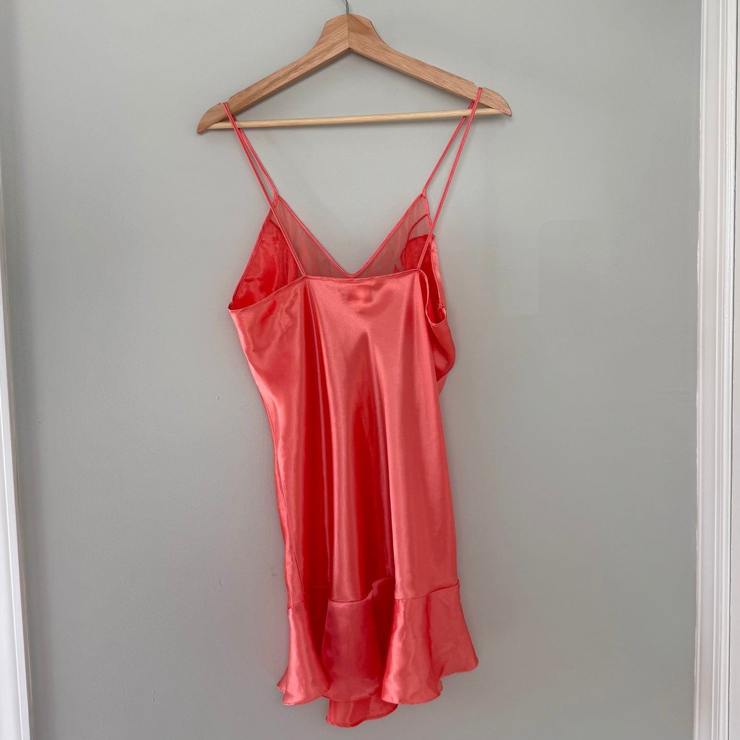 VS Coral Satin Slip Dress & Robe (L)