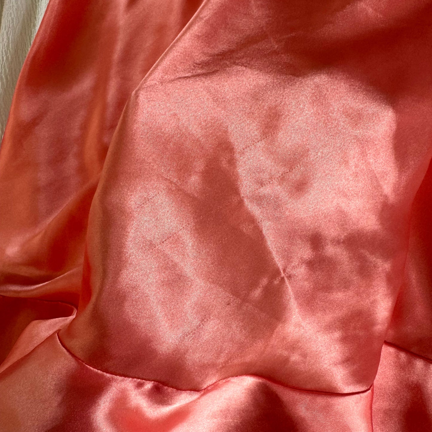 VS Coral Satin Slip Dress & Robe (L)