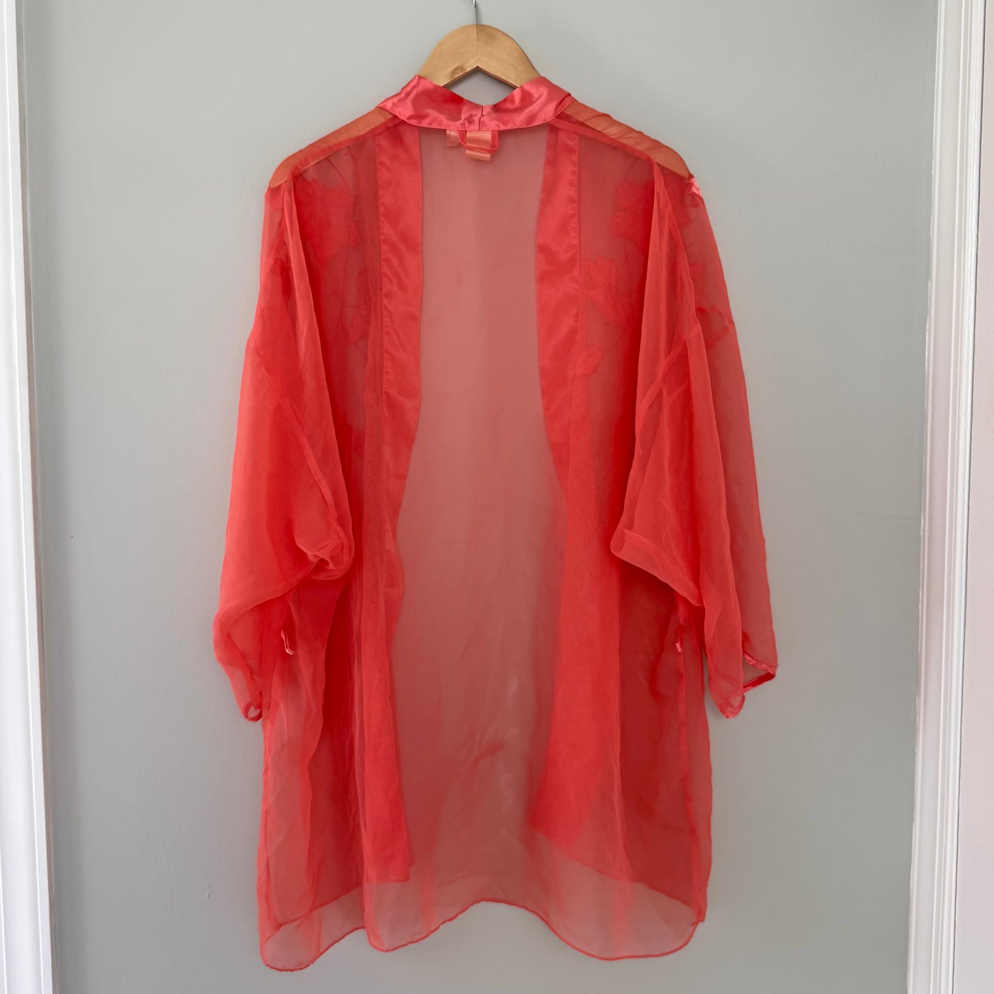 VS Coral Satin Slip Dress & Robe (L)