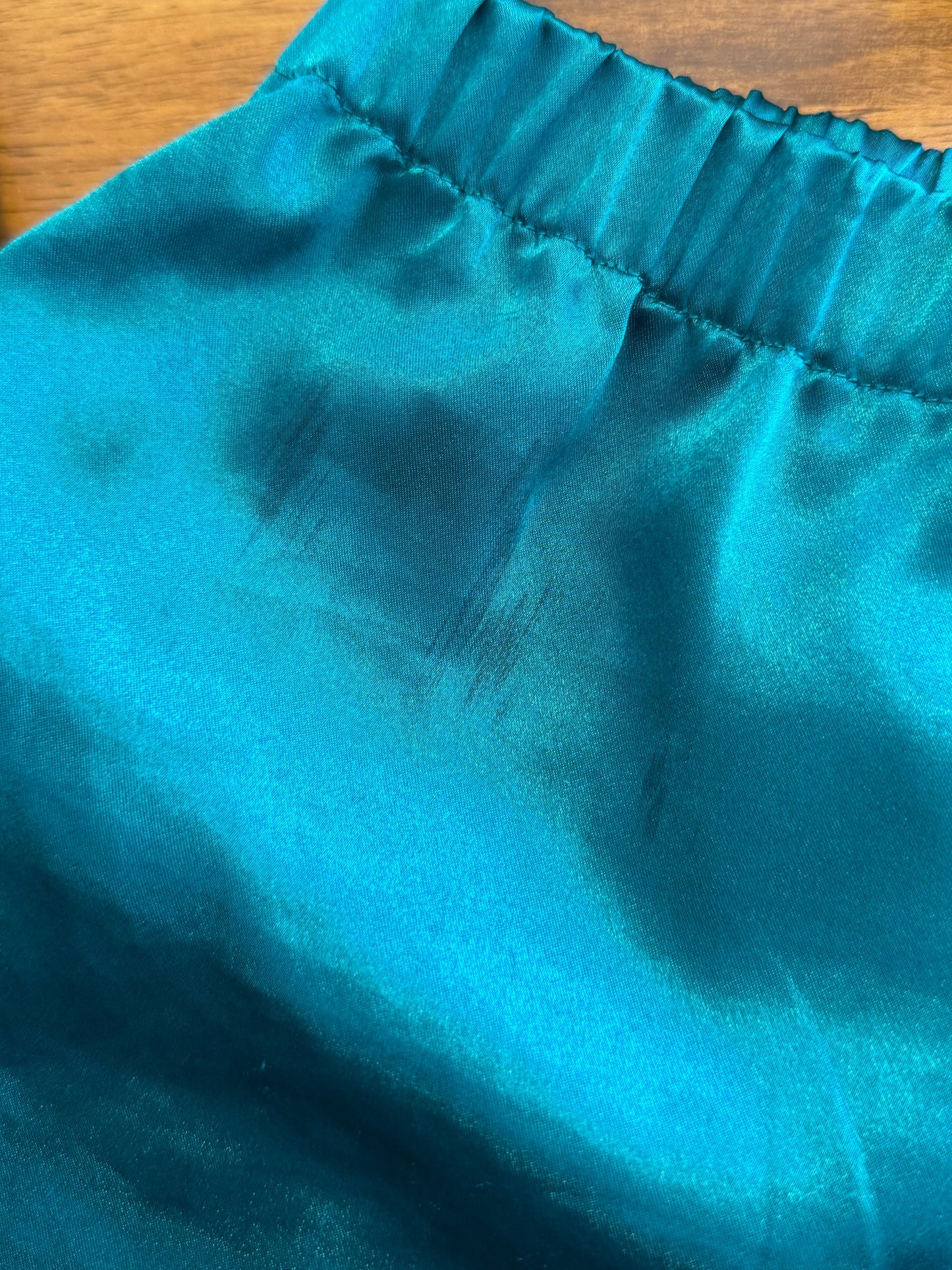 VS Emerald Green Satin Pajama Set (L)