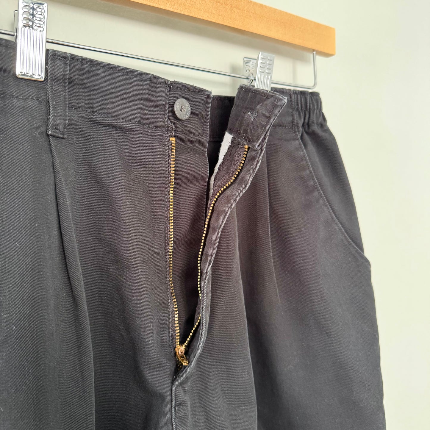 Lee Black High Waisted Pleated Shorts (12)