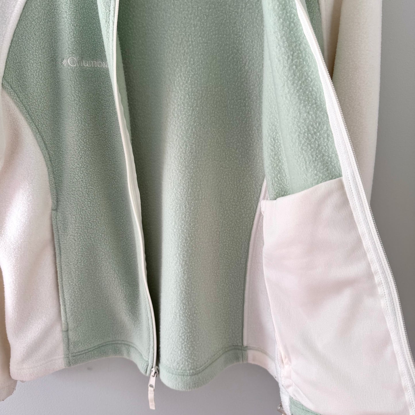 Columbia Zip-Up Fleece Jacket