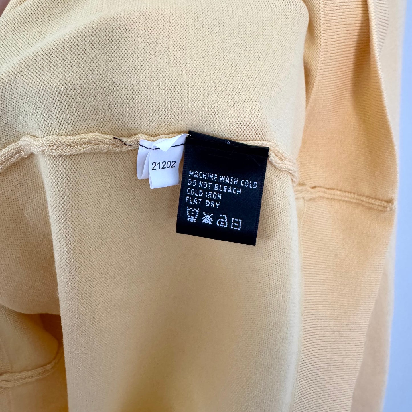 August Silk Yellow Button Up Cardigan Top (Large)