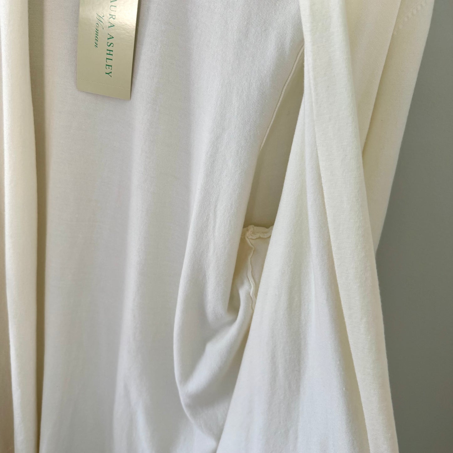 Laura Ashely Off-White Lightweight Cardigan (2X)