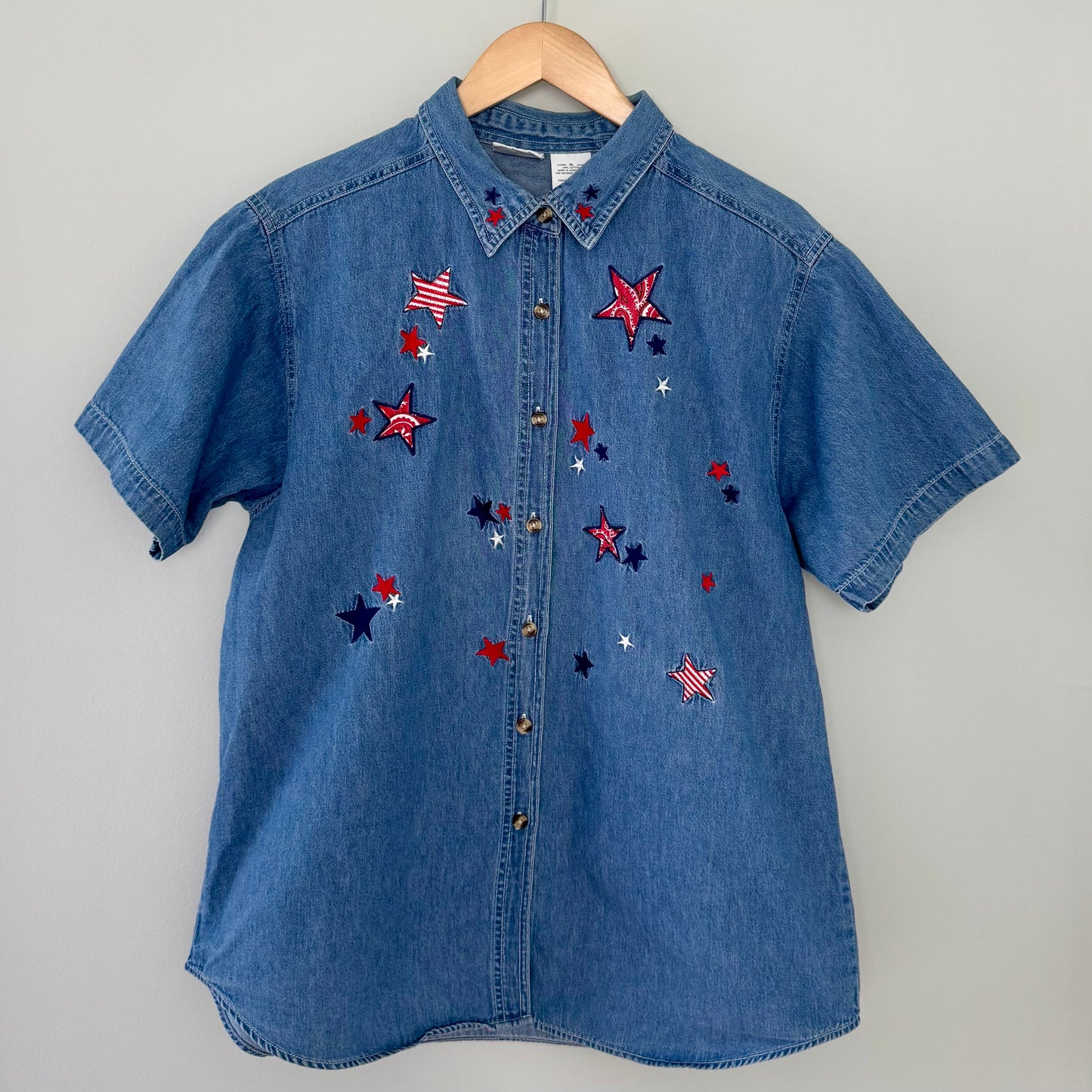 Bobbie Brooks Denim Button Up Star Shirt (XL)